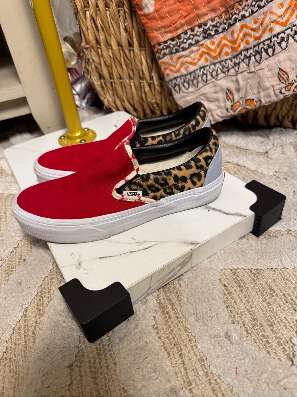Womens Vans - Picture 3 of 8